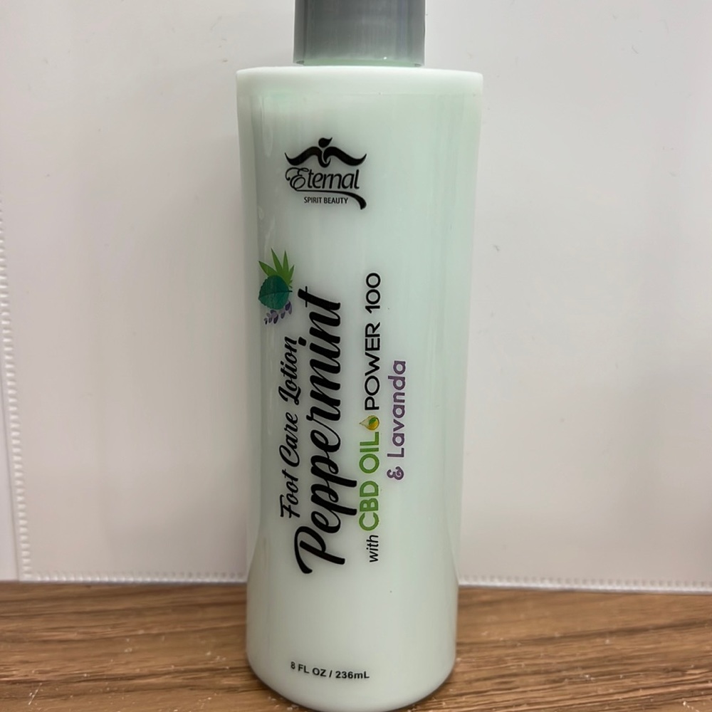 Foot Care Lotion Peppermint, power 100 & Lavanda by Eternal Spirit Beauty